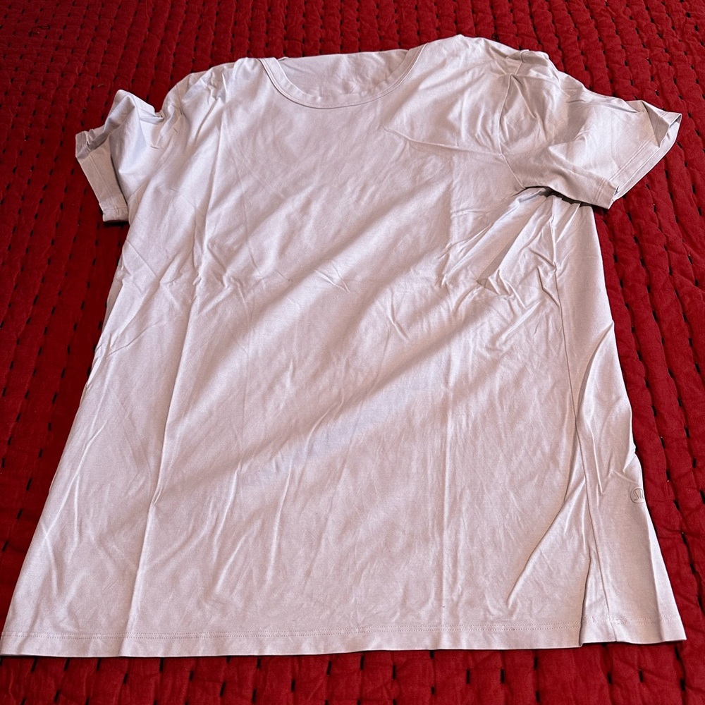 Lululemon T-Shirt Sz Small